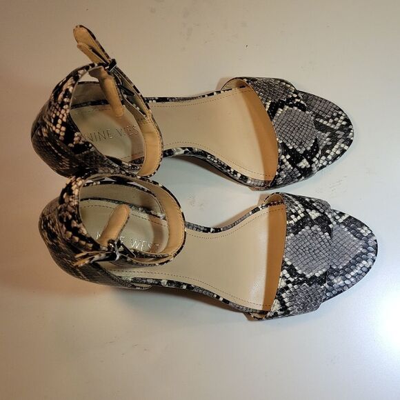 NINE WEST WOMEN"S SNAKESKIN PRINT DESIGN OPEN TOE SANDAL - Picture 7 of 16